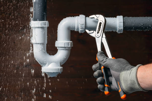 Professional Pipe Repair technician working in Gans, OK
